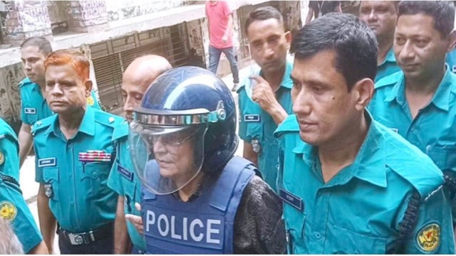 সাবেক গৃহায়ন ও গণপূর্ত মন্ত্রী র. আ. ম উবায়দুল মোকতাদির চৌধুরীকে ৫ দিনের রিমান্ড