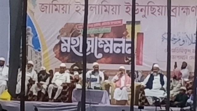 উপদেষ্টা ফারুকীর অপসারণ করা দাবী বক্তৃা মোস্তাকির নবীর