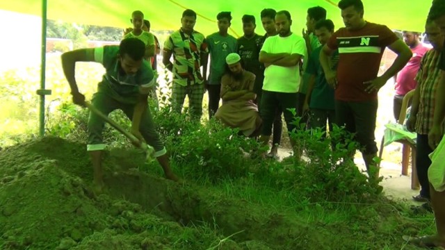 বৈষম্যবিরোধী আন্দোলনে নিহতের মরদহ ৮৪ দিন পর মুন্সীগঞ্জে উত্তোলন