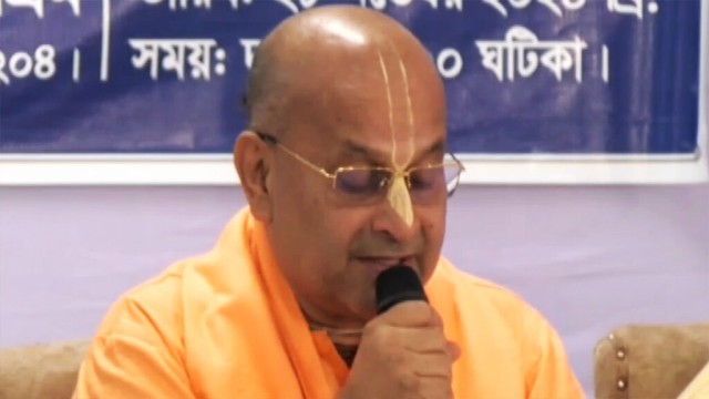 চিন্ময় কৃষ্ণ দাসকে অনেক আগেই ইসকন থেকে বহিষ্কার করা হয়েছে, তার দায় নেবে না ইসকন
