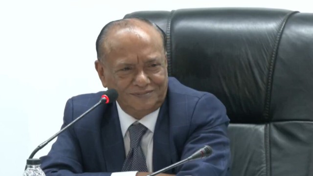 ঋণ প্রবৃদ্ধি ১৪ থেকে ৮ শতাংশে নামা অর্থনীতির জন্য অশনি সংকেত: আবদুল আউয়াল মিন্টু