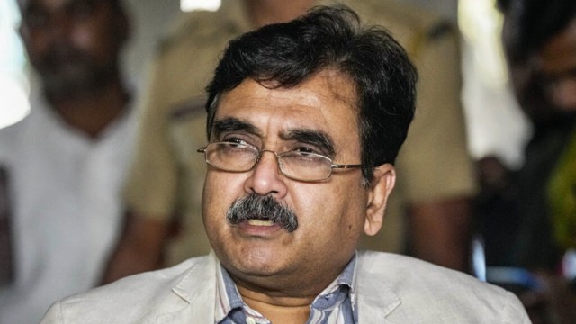 ড. মুহাম্মদ ইউনূসের পাওয়া নোবেল পুরস্কার বাতিলের দাবি